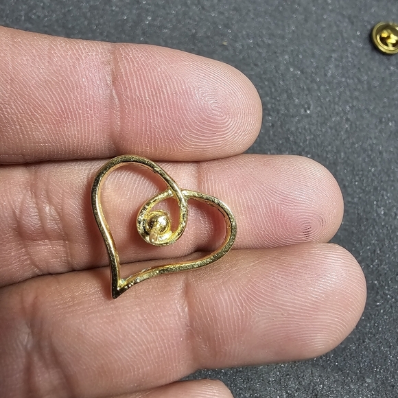 Gold Tone Heart Shapped Lapel Pin With Red Rhine Stone Pin Back shows signs of w - Picture 6 of 7